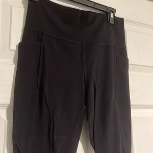 ATHLETA salutation 7/8 right in powervita black size M